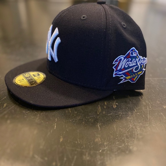 Limited Pink Brim New York Yankee Fitted Hat - Picture 1 of 3